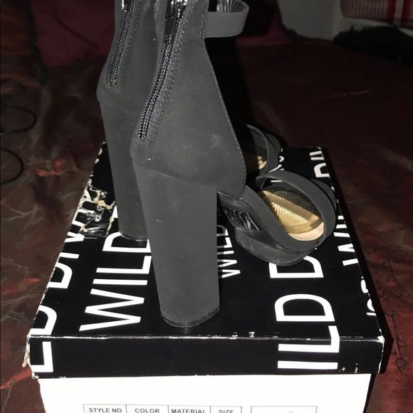 Heels 6.5 - Picture 3 of 4